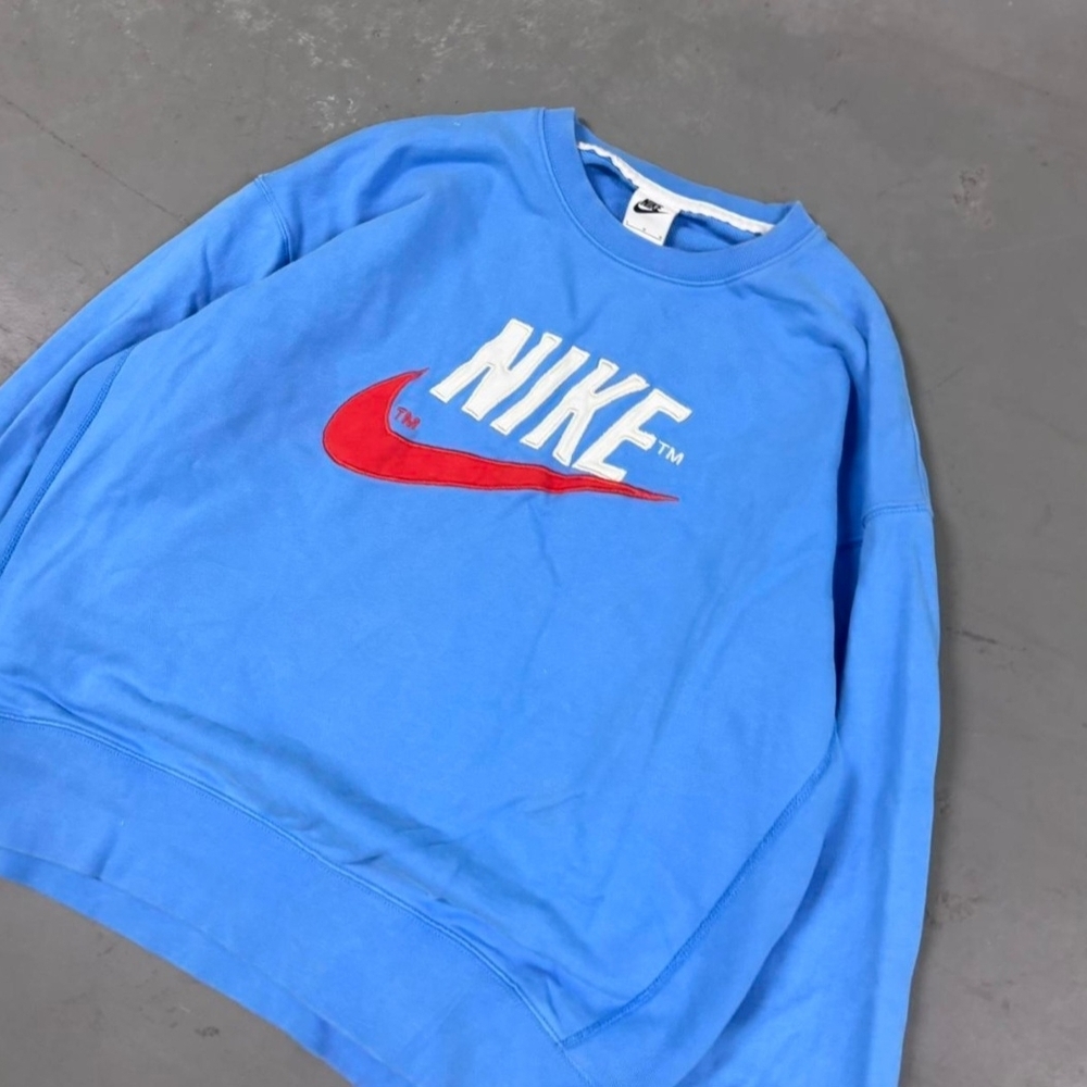 Nike Men's Blue Sweater